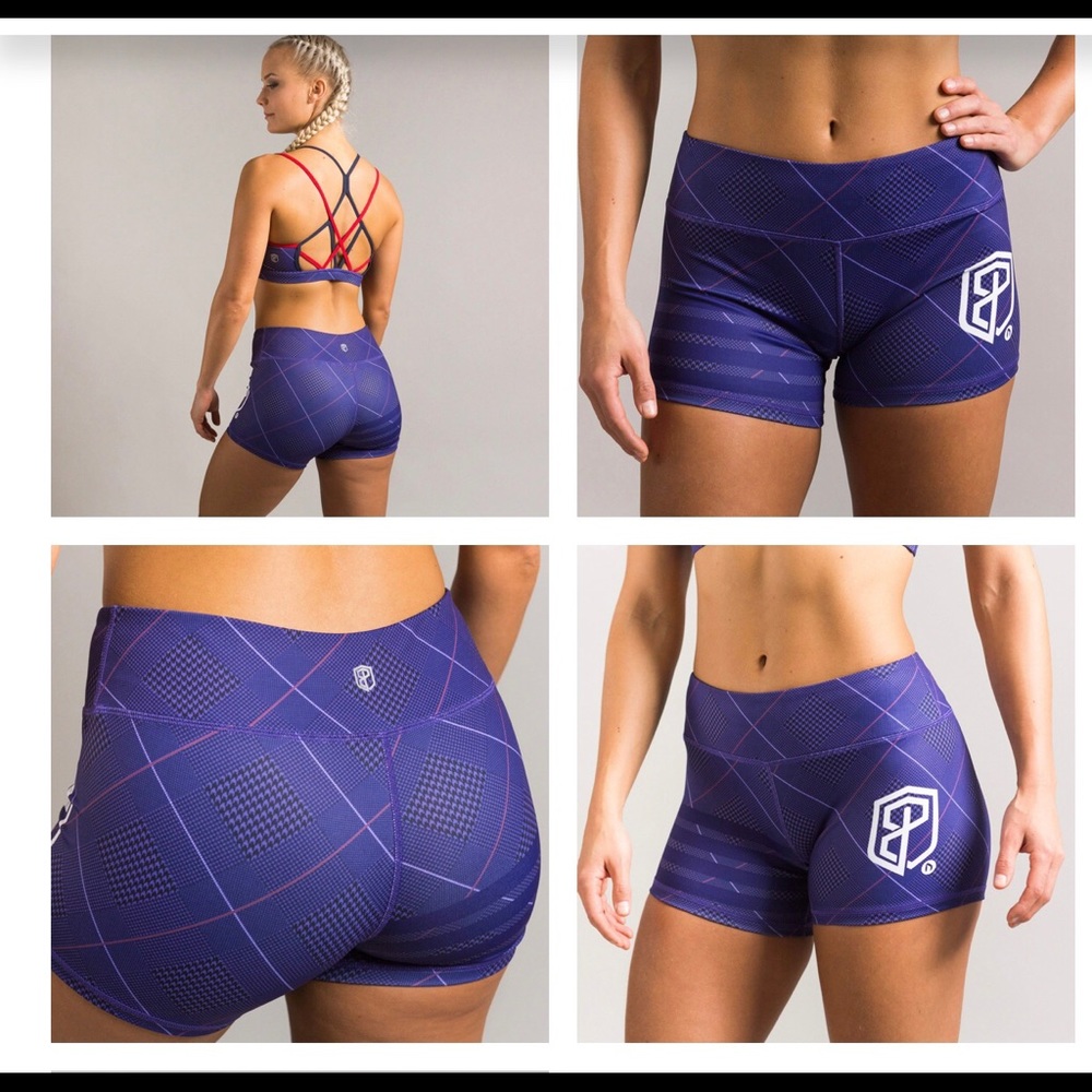 Born primitive Booty short